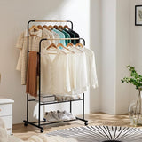 Kledingrek op wieltjes, stabiele kapstok van metaal, dubbele kledingstangen met 2 planken, belastbaar, industriële stijl, 82 x 51 x 155 cm, zwart