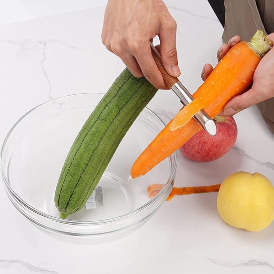 Peeler voor fruit en groenten, roestvrijstalen peeler, keukenpeeling gereedschap met houten handvat.