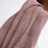 Deken Zacht gebreide deken, knuffeldeken met kwastjes, bankdeken, slaapdeken, donkerroze ananasweefsel, 130 x 200 cm