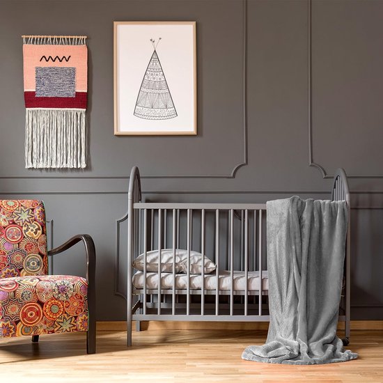 Deken voor bank, bed, knuffeldeken, zachte en warme bankovertrek, XL deken, sprei, pluizige fleecedeken, 150 x 200 cm, deken, dikke bankdeken, woondeken, lichtgrijs