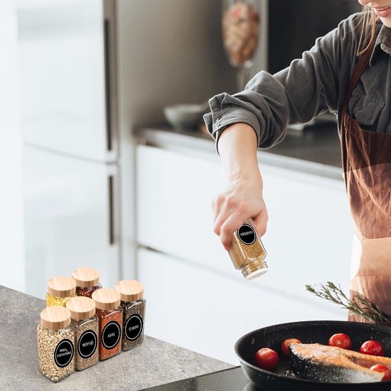 Kruidenpotjes, vierkant, set van 36 stuks, met bamboedeksel, 120 ml, kruidenpotjes met strooiinzetstuk in 3 varianten, voorgedrukte en lege etiketten, reinigingsborstel, trechter