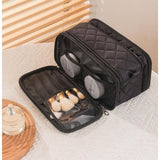 Cosmetische tas met grote capaciteit voor dames, 3 lagen met borstelcompartiment, reismake-uptas, grote make-uptas voor dames en meisjes, zwart