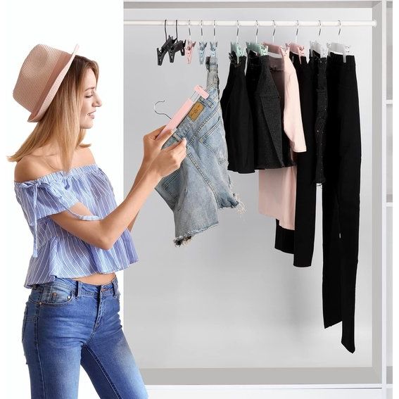 Pak van 10 rokhangers met sterke antislip verstelbare clipshaken, ruimtebesparende broekhangers voor het ophangen van broeken, sokken, rokken, jassen, roze