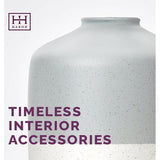 Vaas van zware keramiek in antieke stijl hoogte 14,5 cm - handbeschilderd in matte kleur