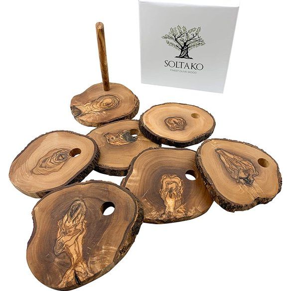 Onderzetters van hoogwaardig olijfhout naturel en onbehandeld rustiek rond diameter ca. 12 cm als set van 6 stuks