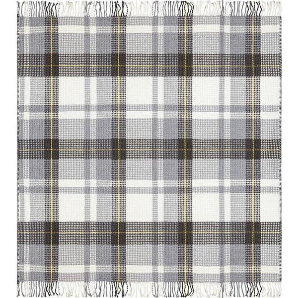 knuffeldekens bestaan uit 58% katoen, 32% acryl, 10% polyester en brengen zo met een afmeting van 150 x 200 cm natuurlijk comfort in de woon- of slaapkamer