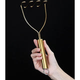 Gouden aardappelstamper, roestvrijstalen hoogwaardige metalen aardappelreicer met titanium vergulding, voedselstamper gebruiksvoorwerp, handstamper, groentefruit puree, vaatwasmachinebestendig (9,6 inch)