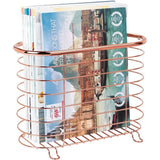 Vrijstaande krantenhouder voor de badkamer mooie tijdschriftenverzamelaar van metaal chique badkameraccessoires voor kranten, tijdschriften, boeken enz. roodgoud