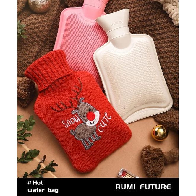 Warmwaterkruik met hoes Premium Hot Water Bottle, 1 l grote capaciteit warmwaterkruik voor pijnverlichting, nek en schouders, rug gezellige nachten voetenwarmer (Lucky Deer Red, 1 l)