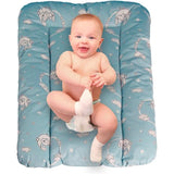 Wasbare aankleedmat, aankleedmat met verhoogde kwaliteit, wasbaar, aankleedmat voor een uitgebreid verschoongebied, maanstertje blauw, 75 x 85 cm