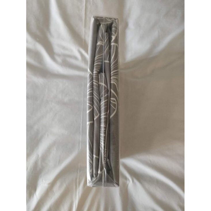 Hoogwaardig materiaal: ons beddengoed 155 x 220 (1 dekbedovertrek + 2 kussenslopen) is gemaakt van 100% natuurlijk katoen