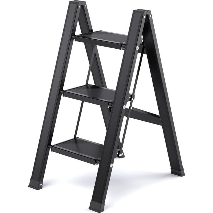 Trapladder, 3 treden, inklapbaar, aluminium vouwladder, draagbare vouwladder met breed anti-slip pedaal, opvouwbare huishoudladder, lichte ladder, draagvermogen 150 kg, zwart