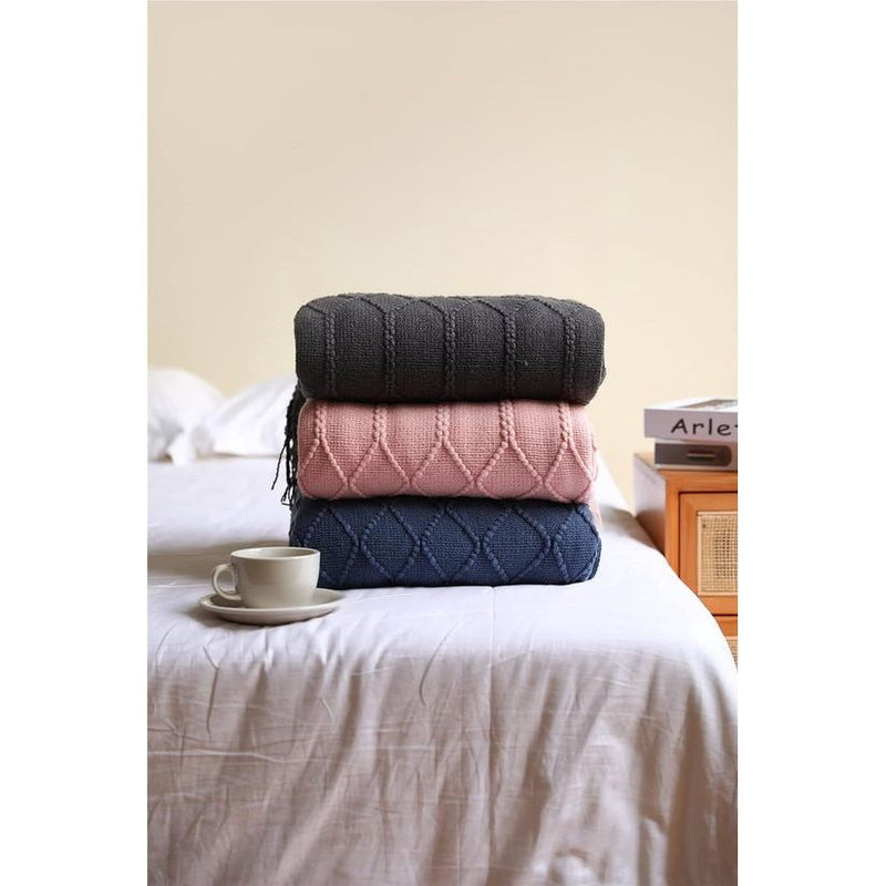 De lichte bankdeken is een echte eyecatcher voor elke slaap- en woonkamer 130x200