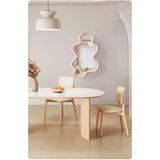 Onregelmatige frame wandspiegel, decoratieve spiegel, make-up spiegel, ijdelheidsspiegel voor badkamer, woonkamer, slaapkamer (roze)