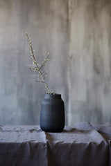 Zwarte vaas groef | bloemenvazen voor decoratie, moderne rustieke boerderij woondecoratie, decoratief voor pampasgras en gedroogde bloemen | afmetingen: 15 x 15 x 22 cm